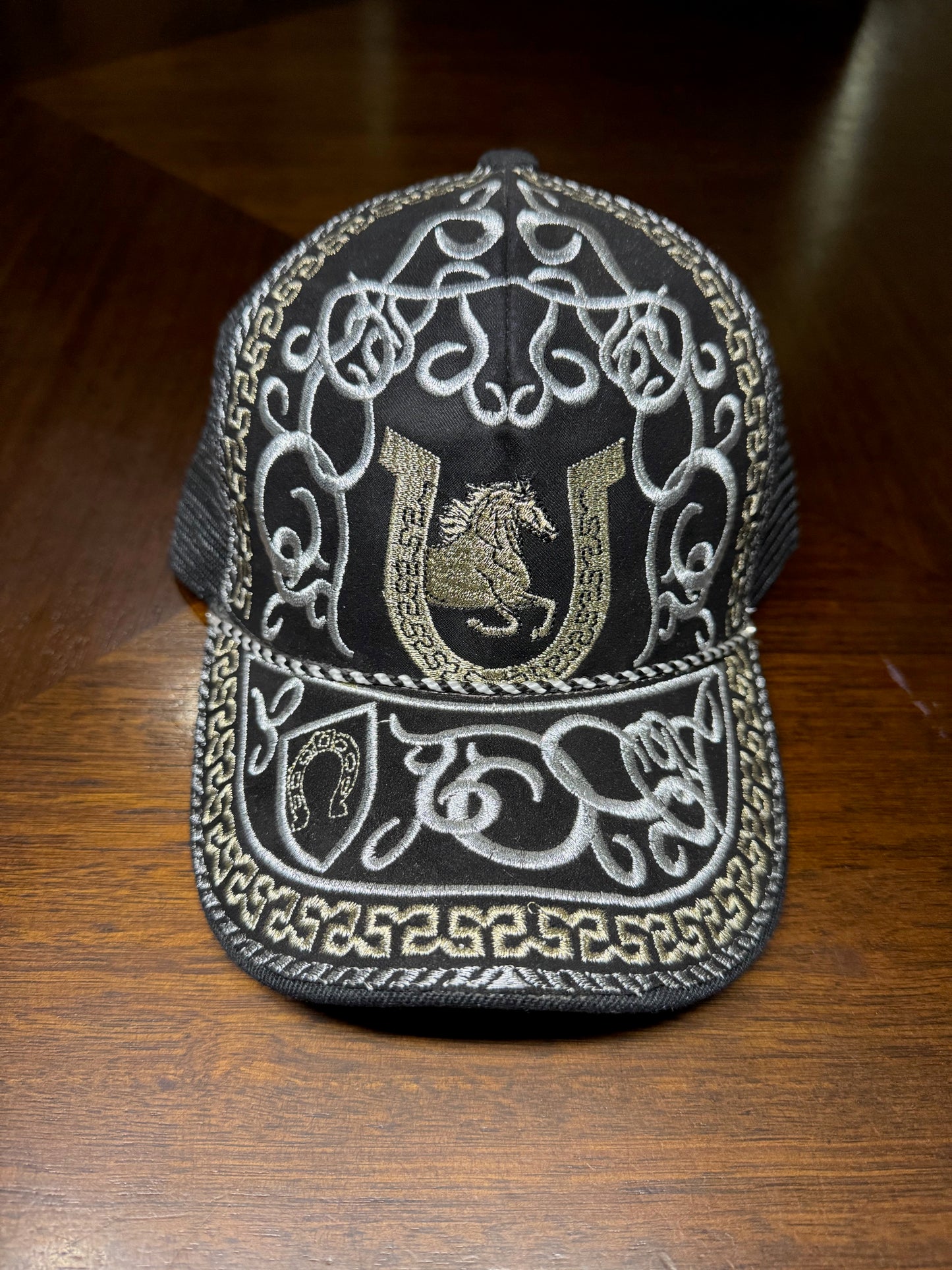 Gallo/Toro/Caballo - Gorras Vaqueras